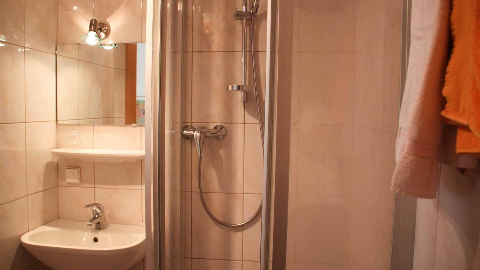 Gaestehaus Sonnenheim Thaur Екстериор снимка